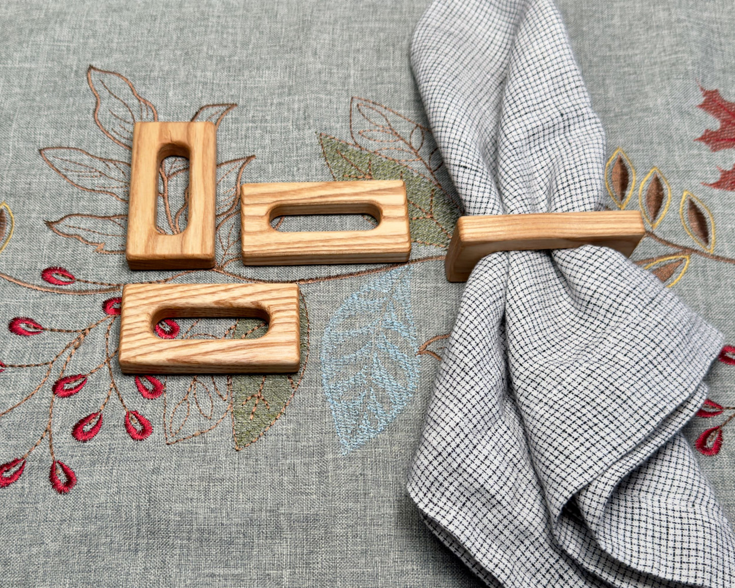 Hardwood Napkin Rings (Set of 4)